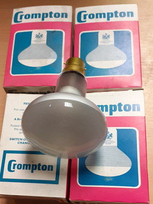 Crompton R80 Reflector Lamp 80W BC