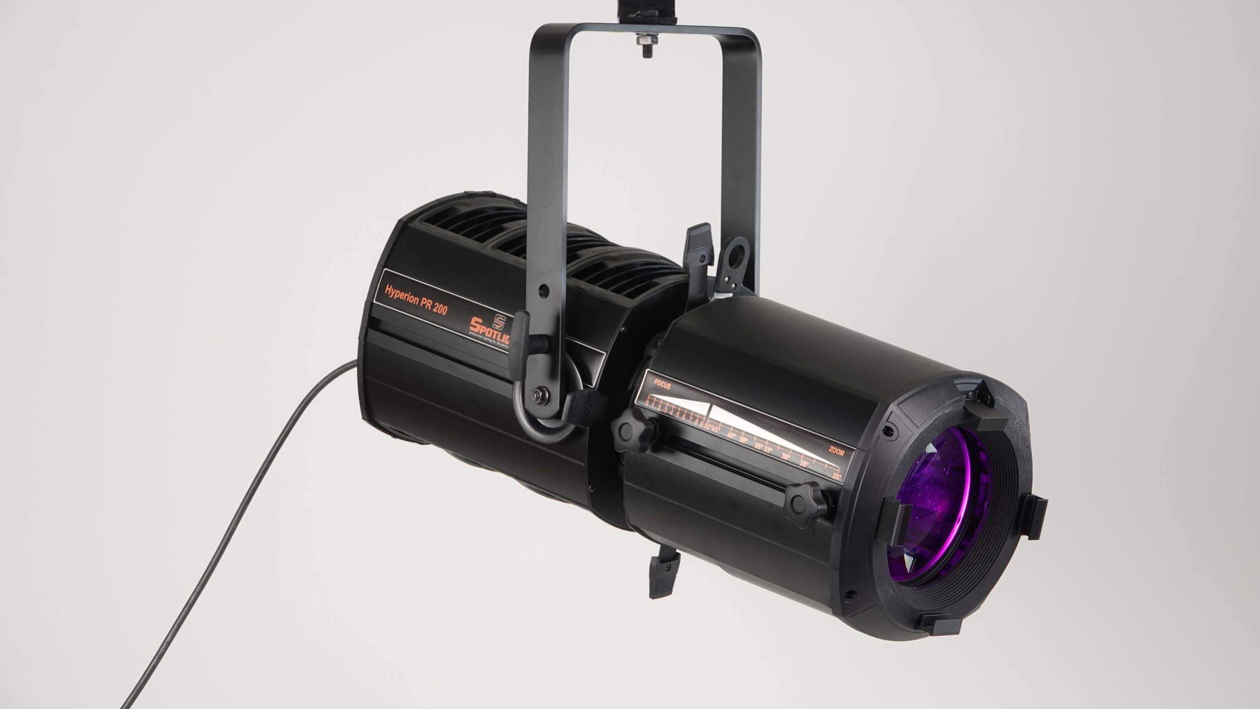 Spotlight Profile LED 300W 25-50 degrees
