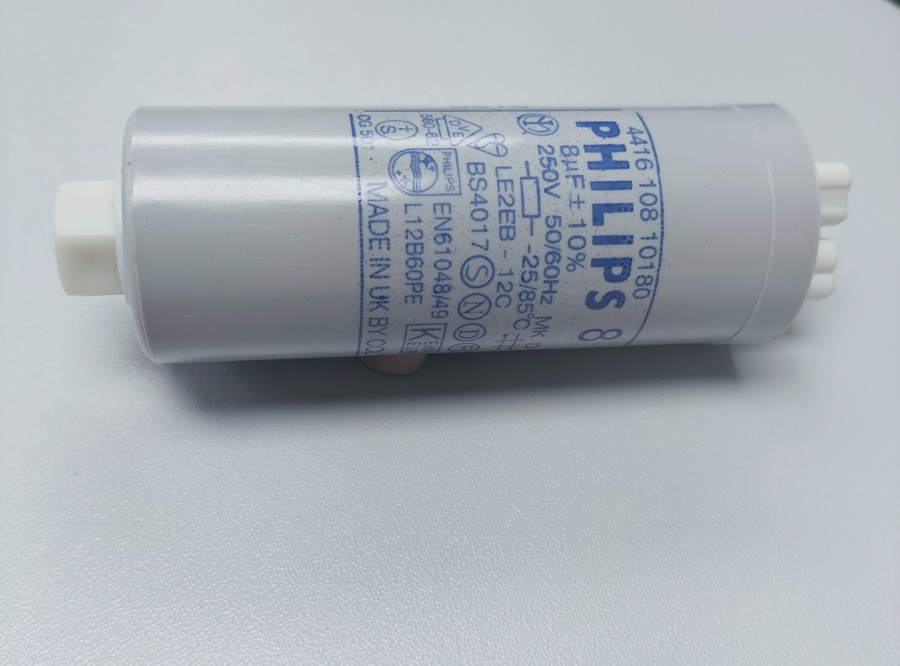 Surplus Stock - Philips 250V 8UF Capacitor - 003-506 (A6)